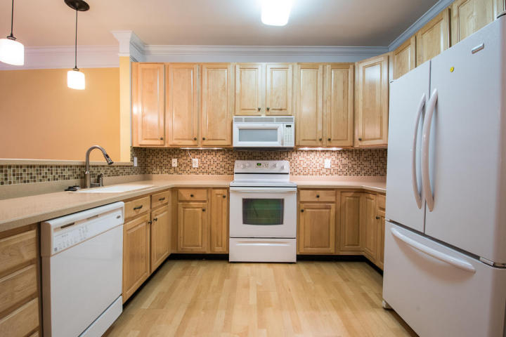 1457 Amanda Park Ln