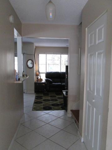 7642 Valleyview Cir