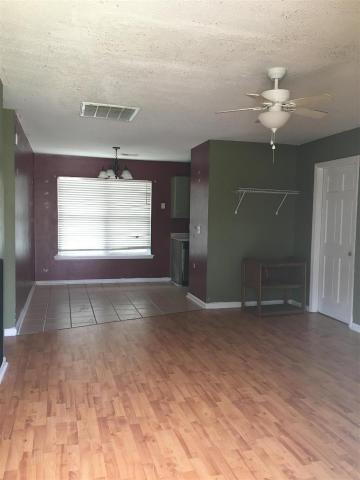 7938 Shadow Oak Dr