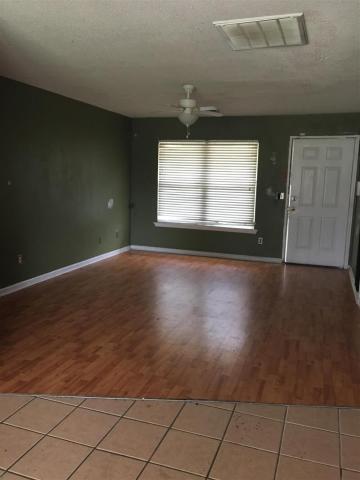 7938 Shadow Oak Dr