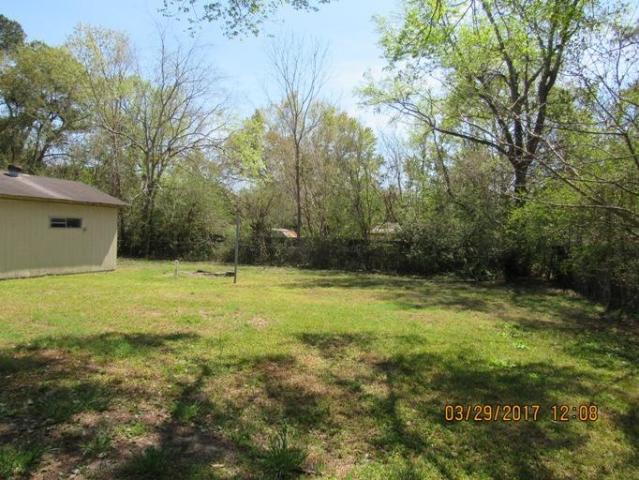 8793 Deerwood Dr