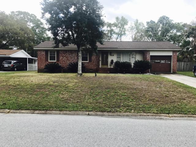 226 Dogwood Ave