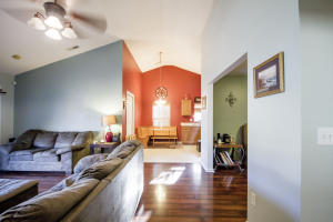 214 Border Rd