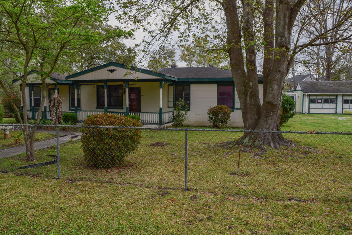 326 Lantana Dr