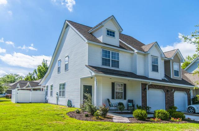 1511 Royal Colony Rd