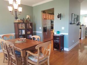 1745 Brittlebush Ln