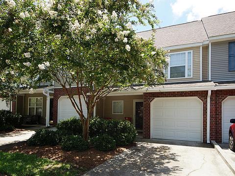 325 Winding Trail Ln