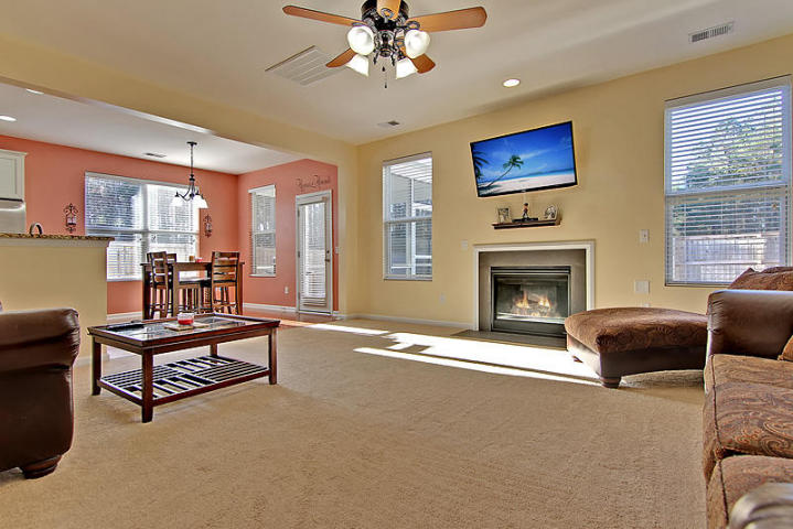 201 Oglethorpe Cir