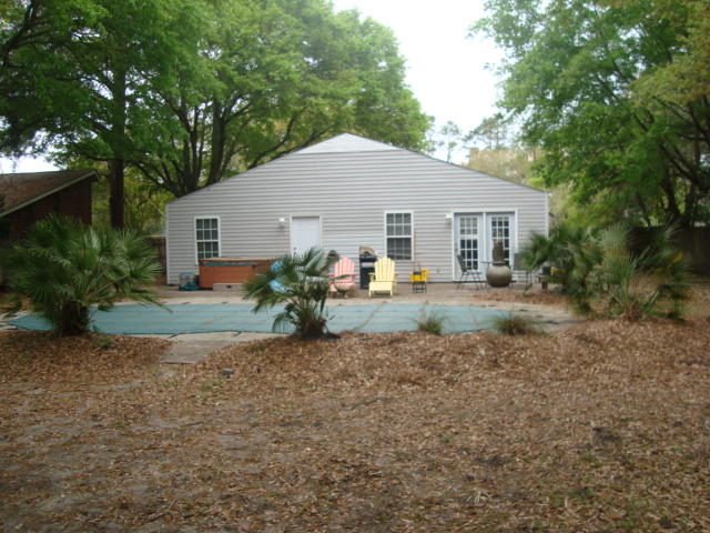 210 Freeman St
