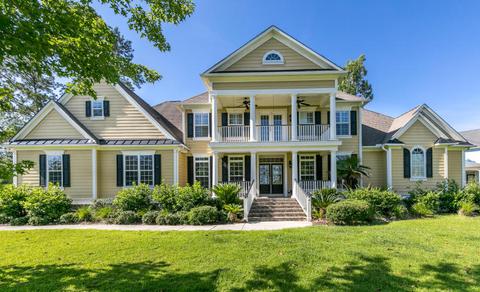 2713 Fountainhead Way