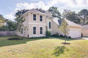 1303 Belhaven Dr