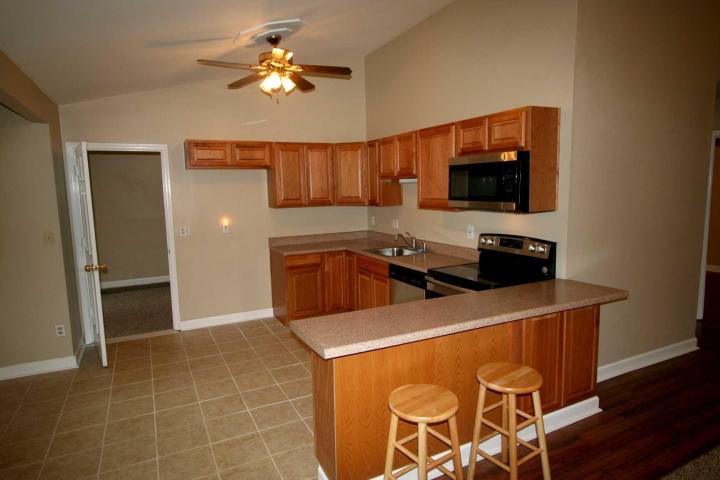 1644 Royle Rd