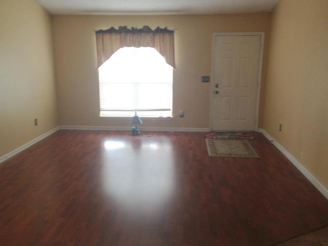 144 Trickle Dr