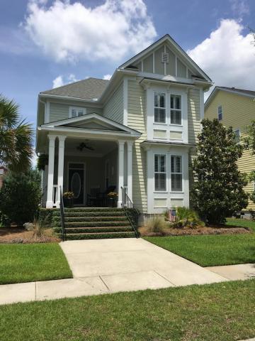 315 Amaryllis Ave