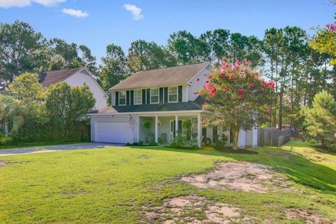 102 Quendon Ct