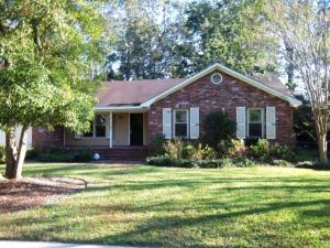 414 Chessington Cir