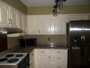 414 Chessington Cir
