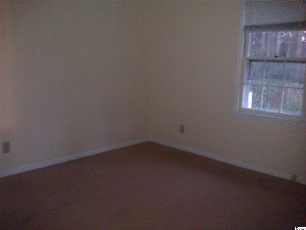 609 University Forest Cir