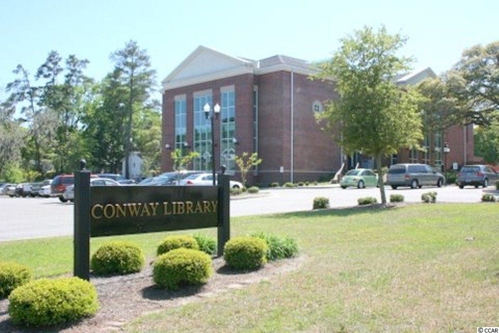 378 Lenox Dr