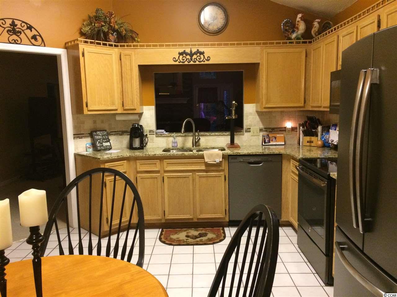 822 Knoll Dr