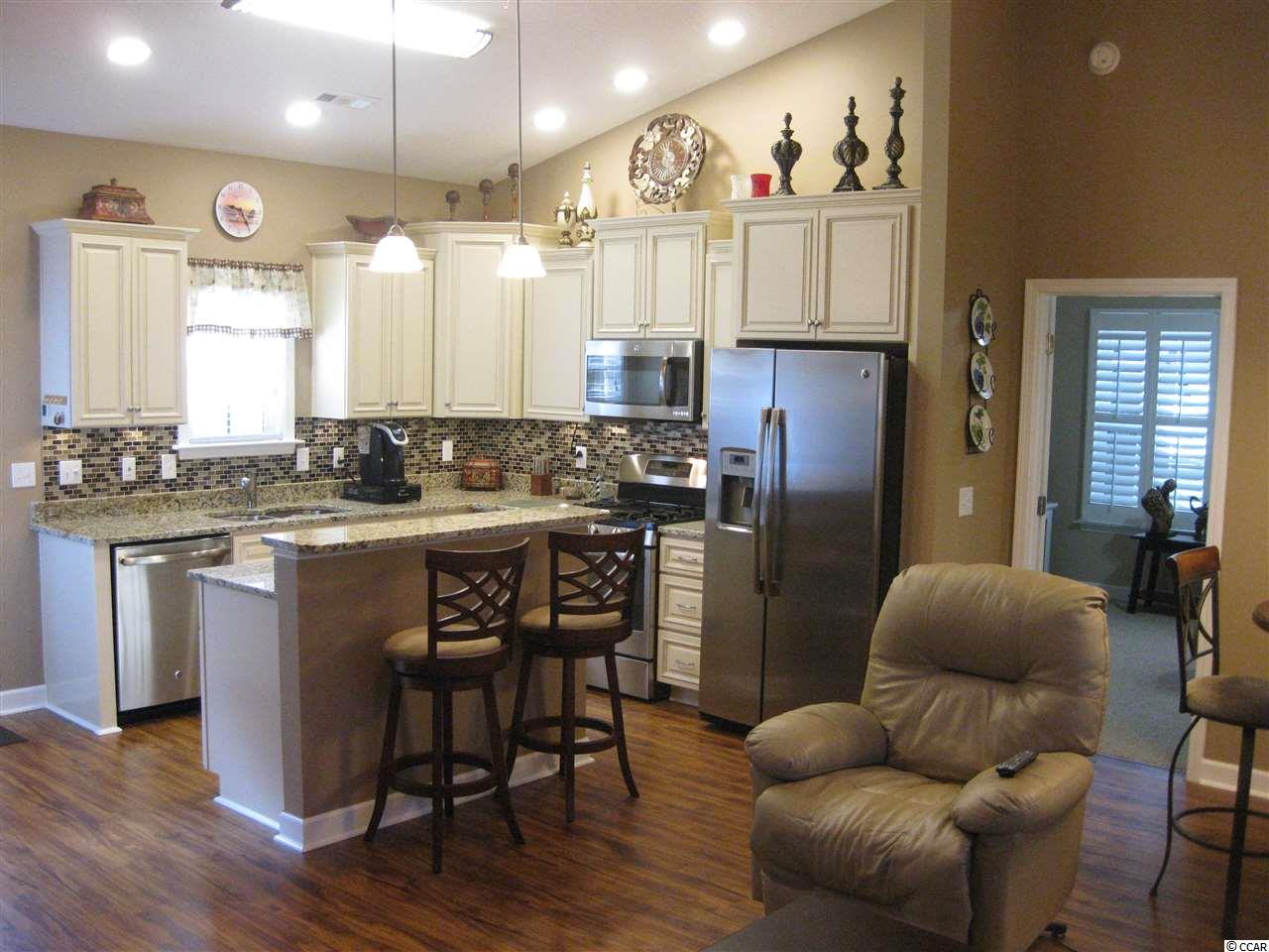 712 Excelsior Dr
