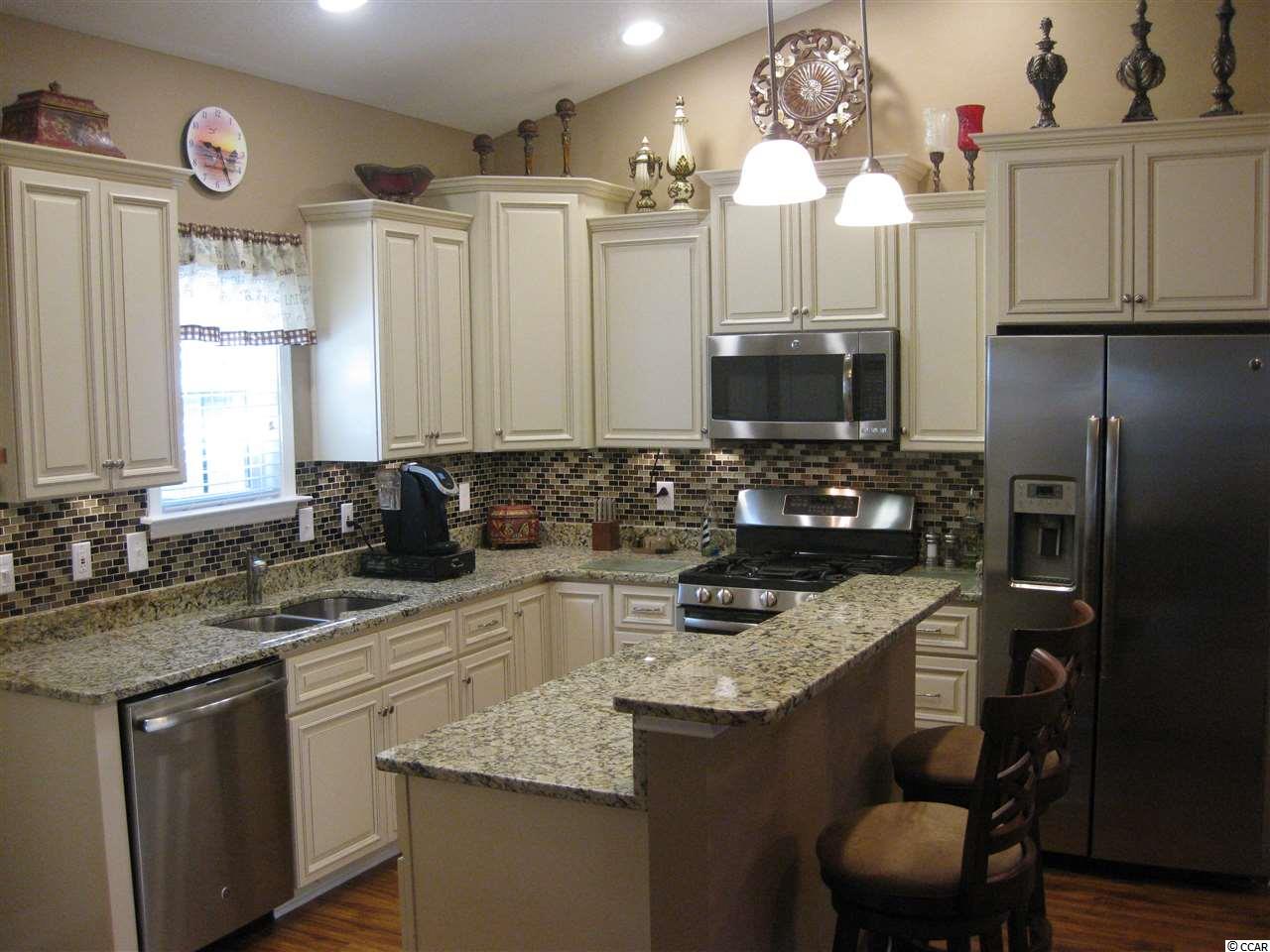 712 Excelsior Dr