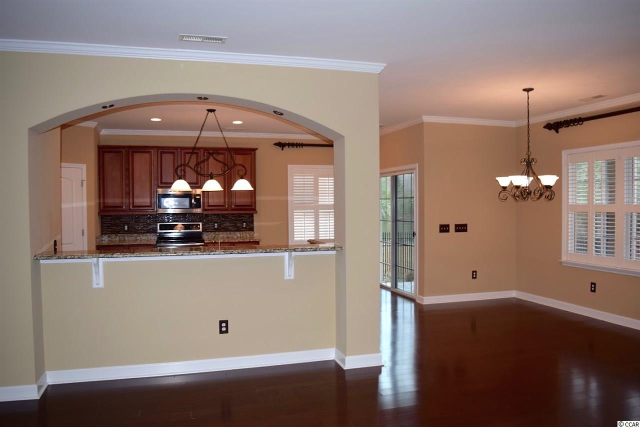550 Ramblewood Cir