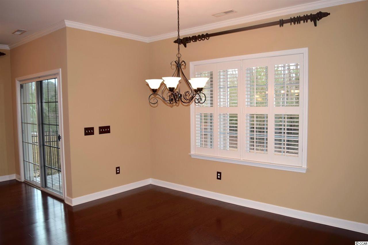 550 Ramblewood Cir