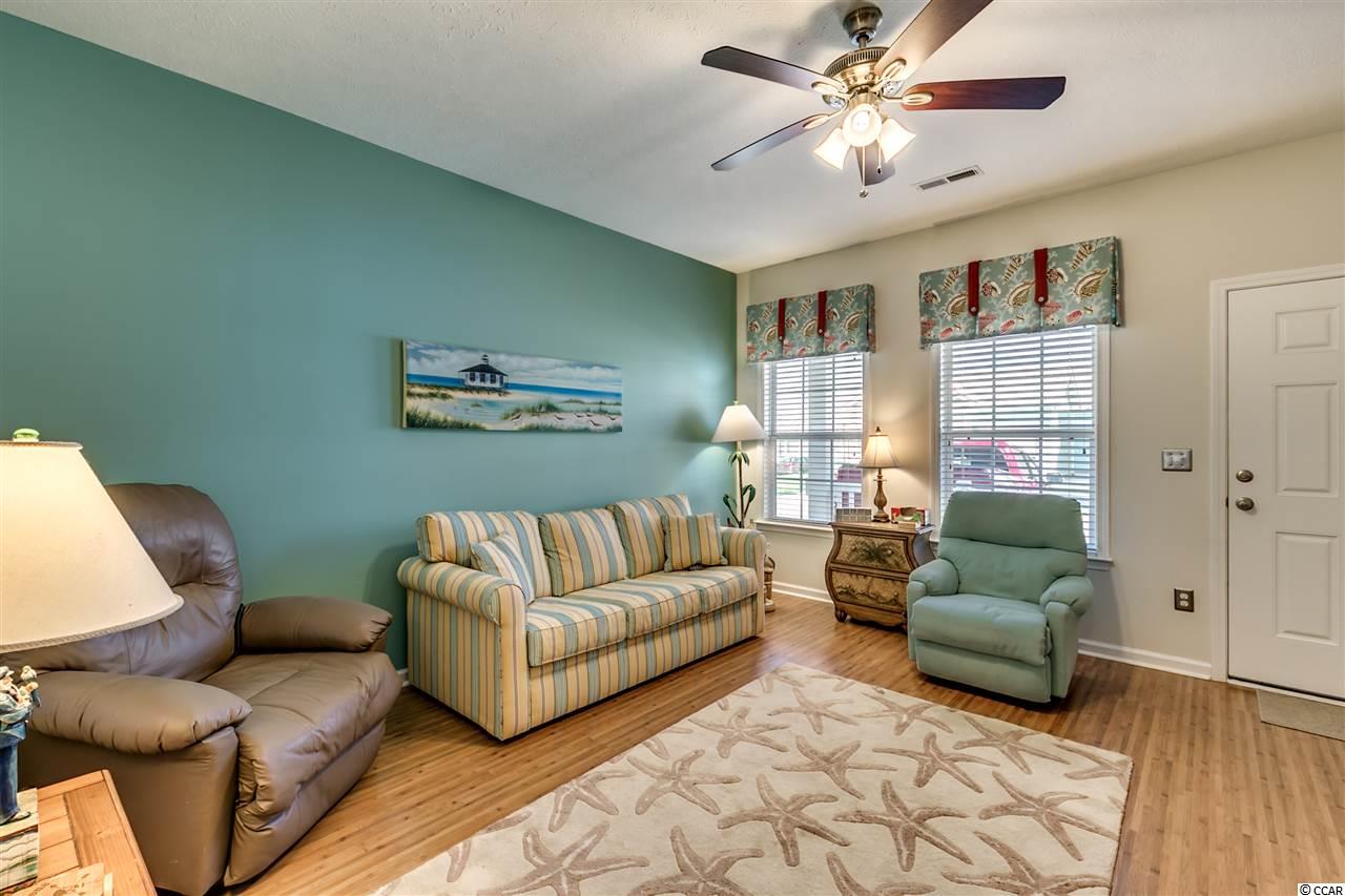 709 Holly Way