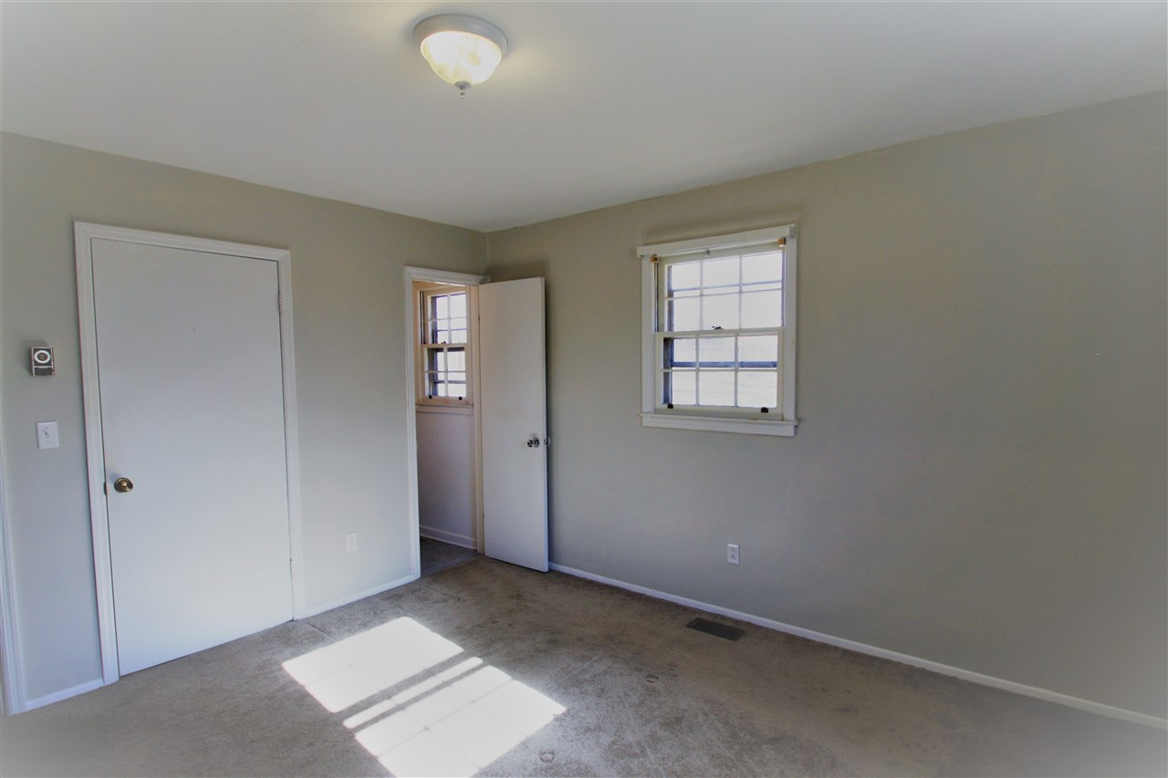 110 Harris Dr
