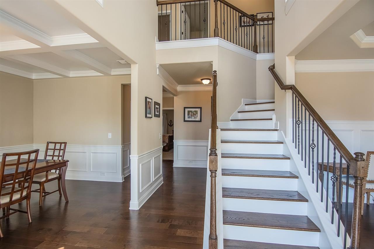 701 Roseclift Dr