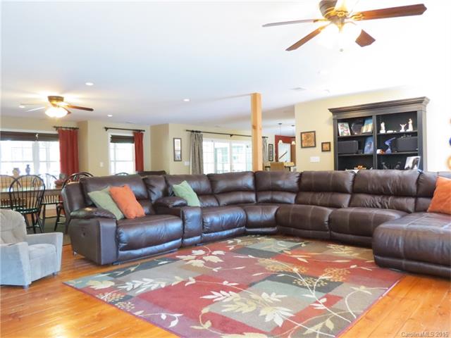For Sale: 15175 Hwy 55 Hwy Blacksburg, SC 29702