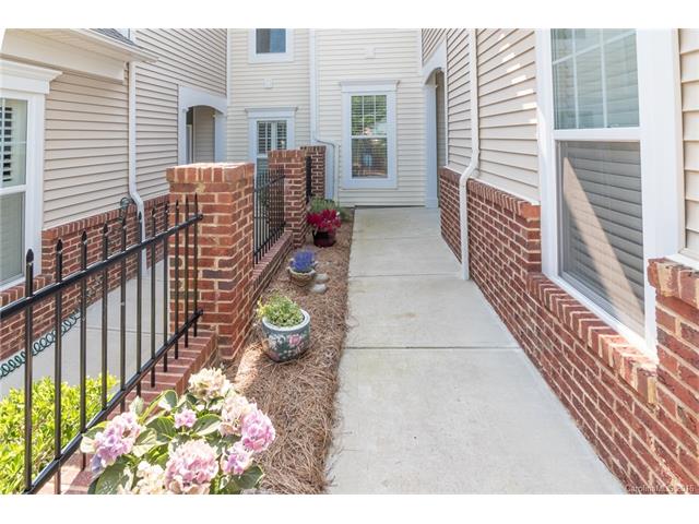 For Sale: 44441 Oriole Ln #APT 101 Fort Mill, SC 29707