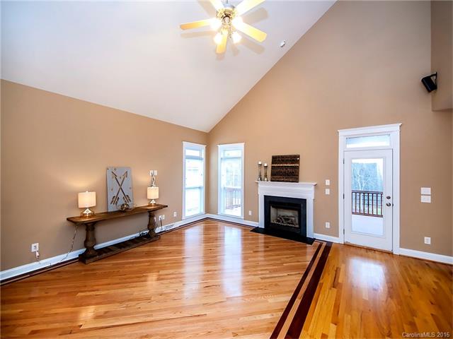 1148 Hunters Run Dr #11