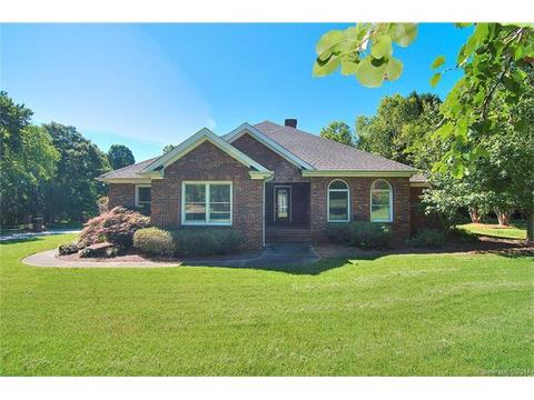 3416 Blue Jay Pass