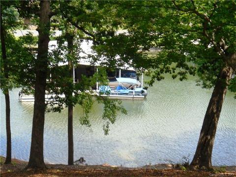 24 Longbow Ct #24