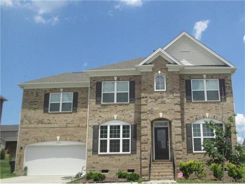 2840 Forest Hills Cir