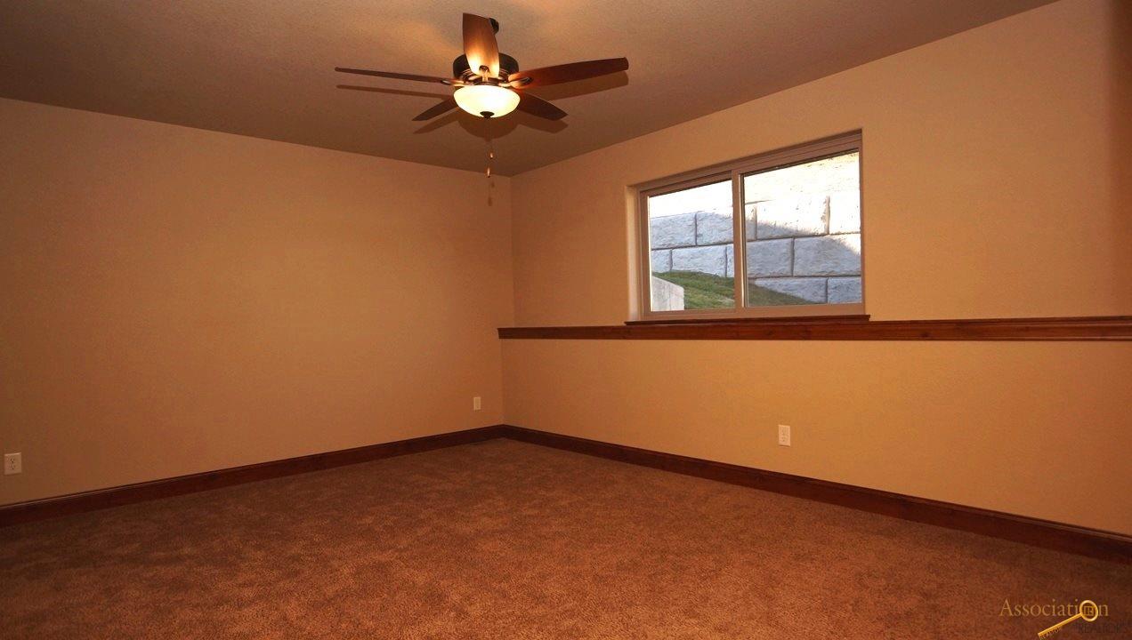 676 Middle Valley Dr #NEW CONSTRUCTION!
