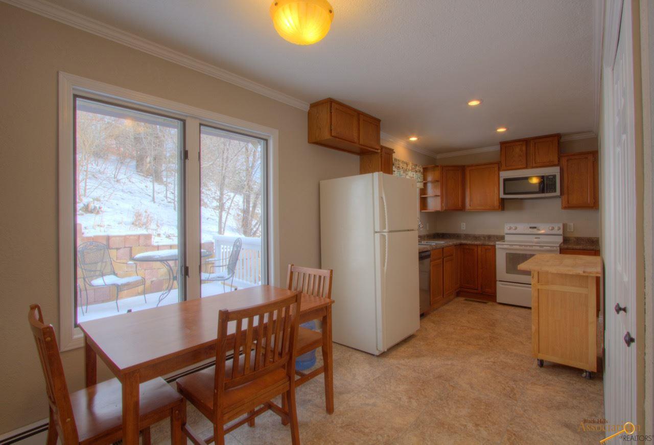 245 Trenton Ln
