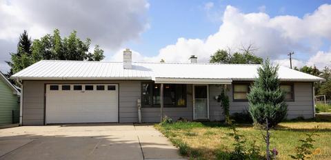 3524 Hemlock