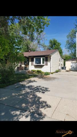 3114 Wisconsin Ave