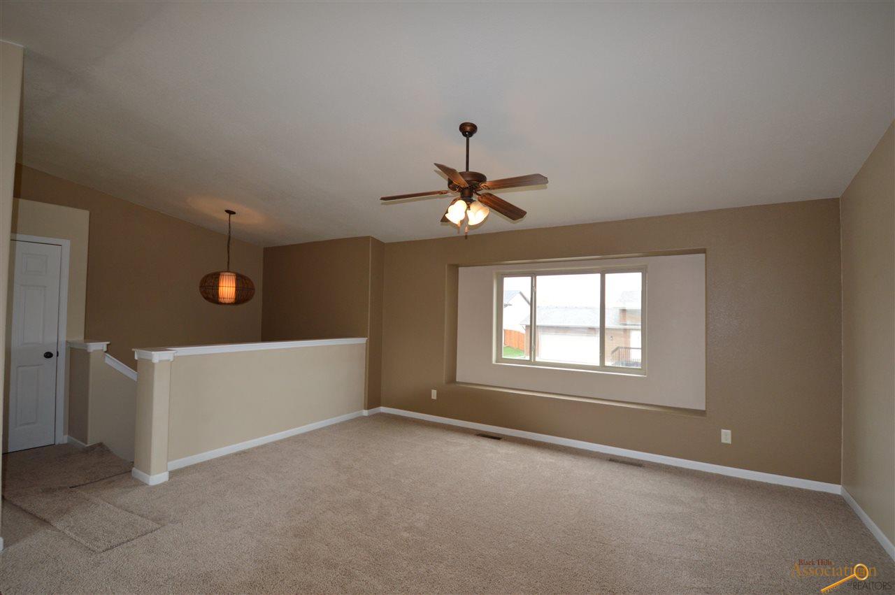 4703 Ambrose Dr, Rapid City SD 57701
