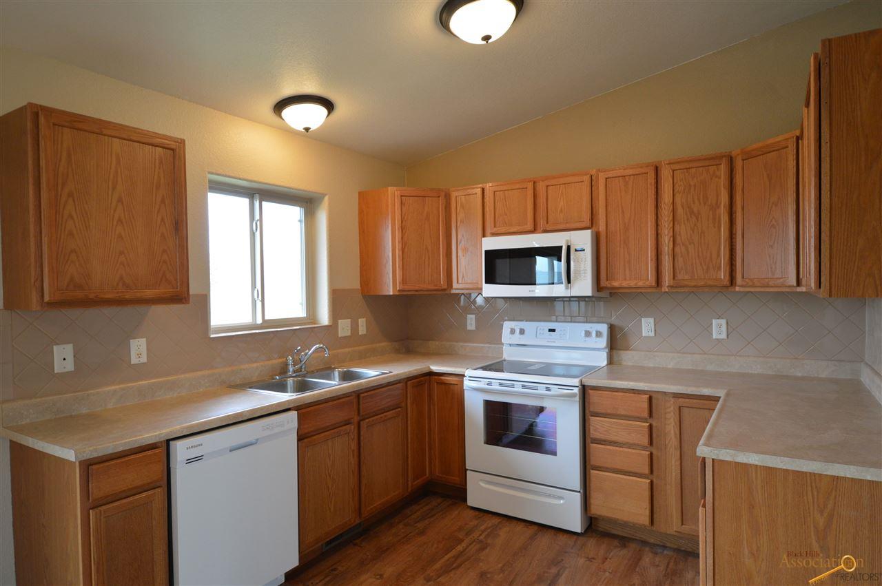 4703 Ambrose Dr, Rapid City SD 57701