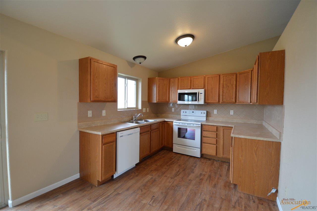 4703 Ambrose Dr, Rapid City SD 57701