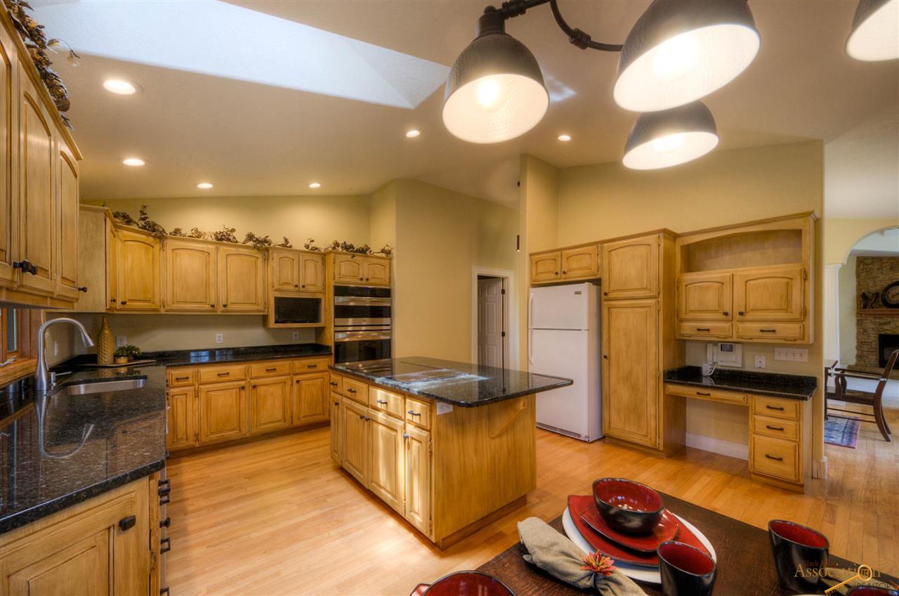 5909 Nugget Gulch