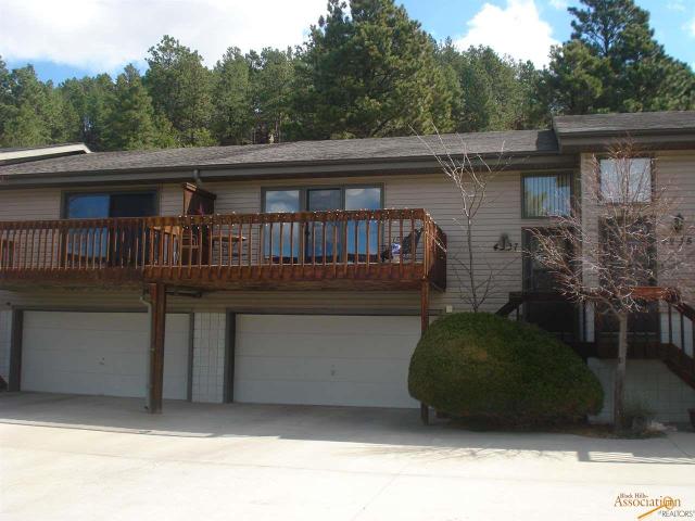 3995 Fairway Hills Dr