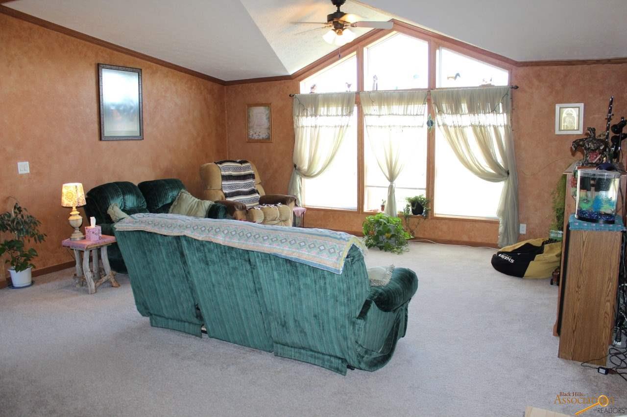 16093 Engelhart Ln