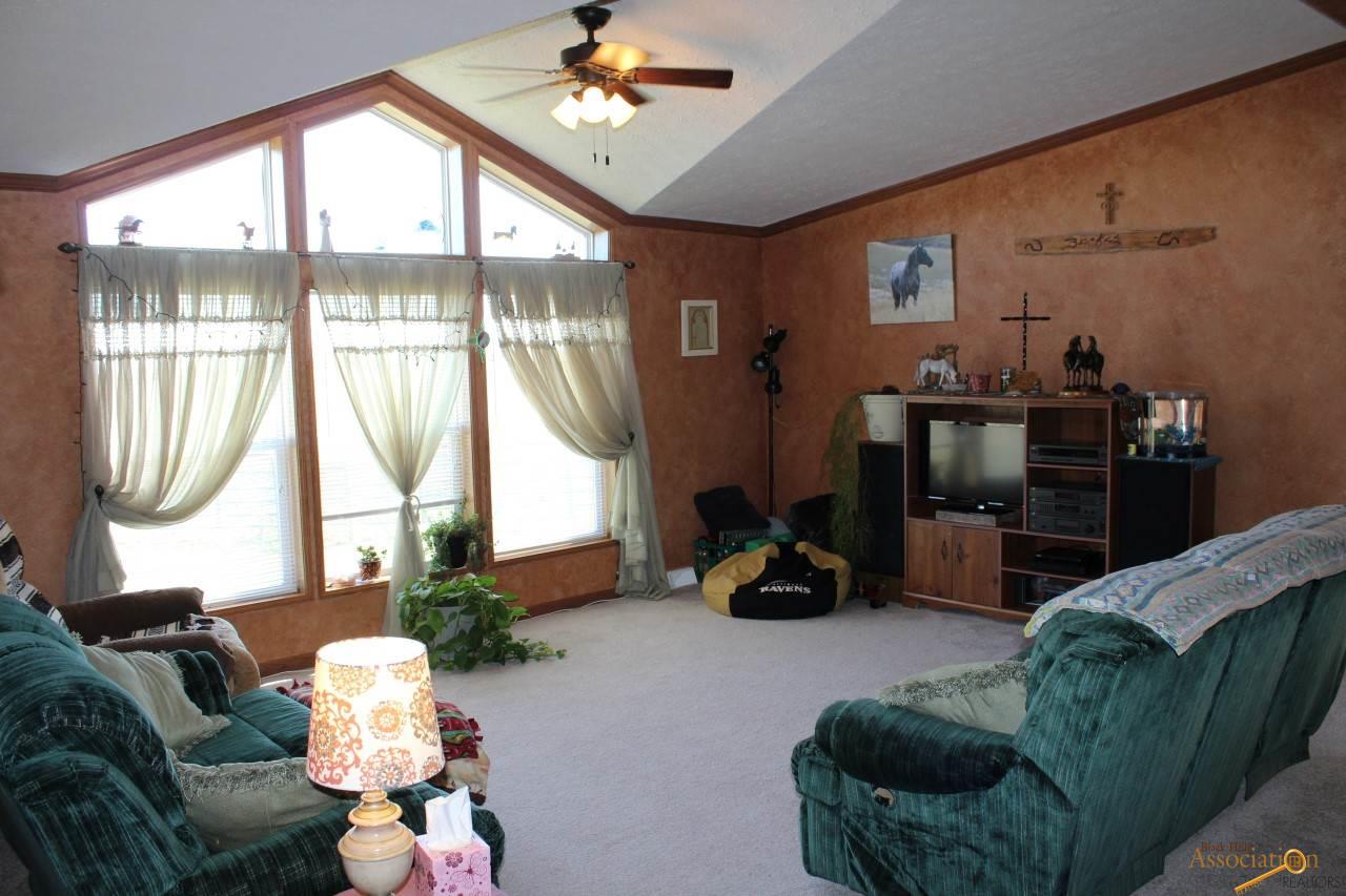 16093 Engelhart Ln