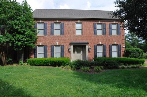 5749 Cloverhill Dr