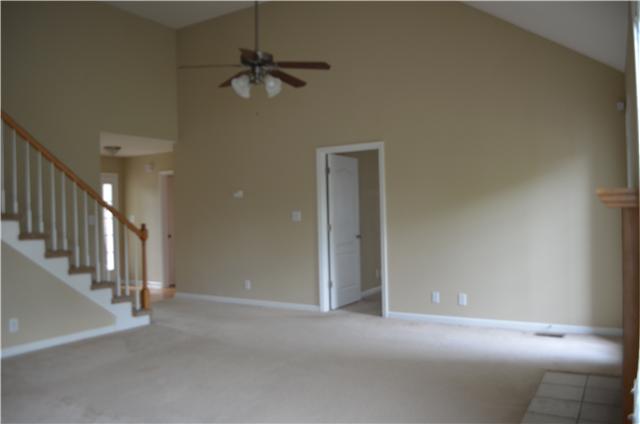 3733 N Jot Dr, Clarksville TN 37040